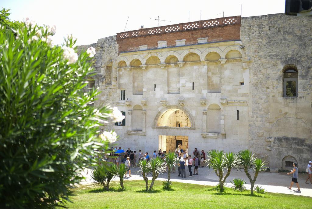 Porta Aurea Apartmán *